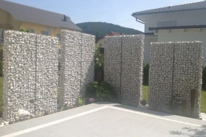 Schanskorven met Yellow Sun – Yellow Sun breukstenen. Schanskorven met Yellow Sun