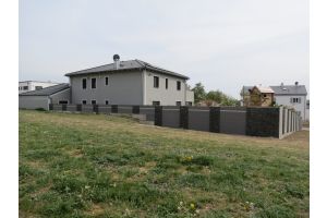 Schanskorven met Composiet Schutting – Composiet schutting. Schanskorven met Composiet Schutting