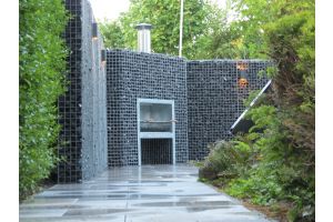 Schanskorf Tuinhaard met Basalt Breukstenen – Basalt breukstenen. Schanskorf Tuinhaard met Basalt Breukstenen