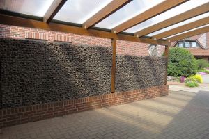 Basalt Bruin 40-80mm Schutting – Breukstenen. Basalt Bruin 40-80mm Schutting