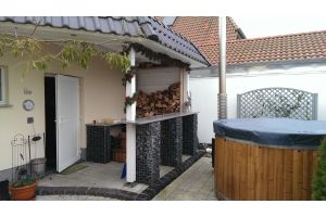 Schanskorf Zuil met Basalt Breukstenen – Basalt breukstenen. Schanskorf Zuil met Basalt Breukstenen