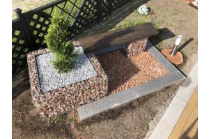 Schanskorf bloembak met bank – Schanskorf bloembak