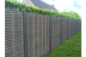 Kunststof schutting enkele weving – Kunststof vlechtschutting