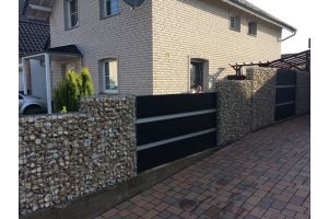 Schanskorven Composiet-schutting met Grauwacke Breukstenen – Grauwacke breukstenen. Schanskorven Composiet-schutting met Grauwacke Breuks...