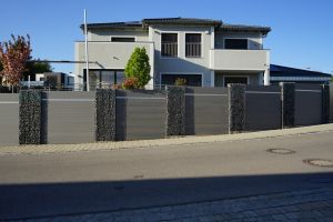 Schanskorven met Composiet Schutting – Composiet schutting. Schanskorven met Composiet Schutting