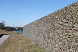 Schanskorven met Grauwacke – Grauwacke breukstenen. Schanskorven met Grauwacke