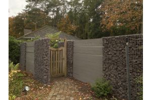 Schanskorven met Composiet Schutting – Composiet schutting. Schanskorven met Composiet Schutting