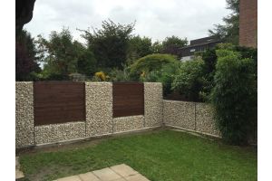 Schanskorf Schutting met Yellow Sun – Yellow Sun breukstenen. Schanskorf Schutting met Yellow Sun