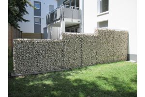 Schanskorven met Yellow Sun – Yellow Sun breukstenen. Schanskorven met Yellow Sun