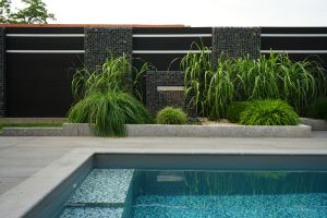 Schanskorven met Composiet Schutting – Watervallen. Schanskorven met Composiet Schutting