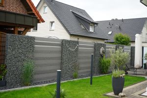 Schanskorven met Composiet Schutting – Composiet schutting. Schanskorven met Composiet Schutting