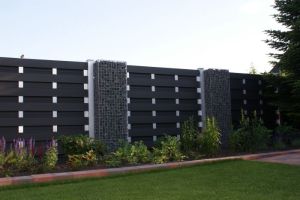 Schanskorven met Basalt Breukstenen met Composiet – Basalt breukstenen. Schanskorven met Basalt Breukstenen met Composiet