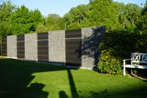 Schanskorven met Composiet Schutting – Composiet schutting. Schanskorven met Composiet Schutting