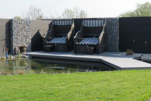 Vijver met Schanskorven – Watervallen. Vijver met Schanskorven