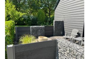 Schanskorven Composiet Opbouw Team – Composiet schutting. Schanskorven Composiet Opbouw Team