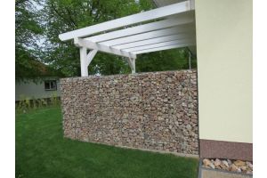 Schanskorven met Grauwacke – Grauwacke breukstenen. Schanskorven met Grauwacke