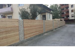 Schanskorf Zuil met Yellow Sun – Yellow Sun breukstenen. Schanskorf Zuil met Yellow Sun