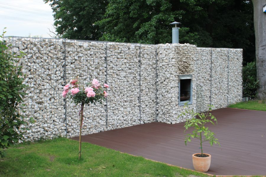 Gabionen Gartenkamin mit Yellow Sun Gabionen Gartenkamin mit Yellow Sun