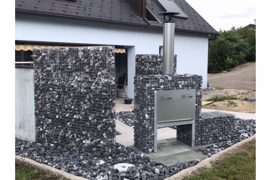 Blokhaard BBQ met Schanskorf Blokhaard BBQ met Schanskorf